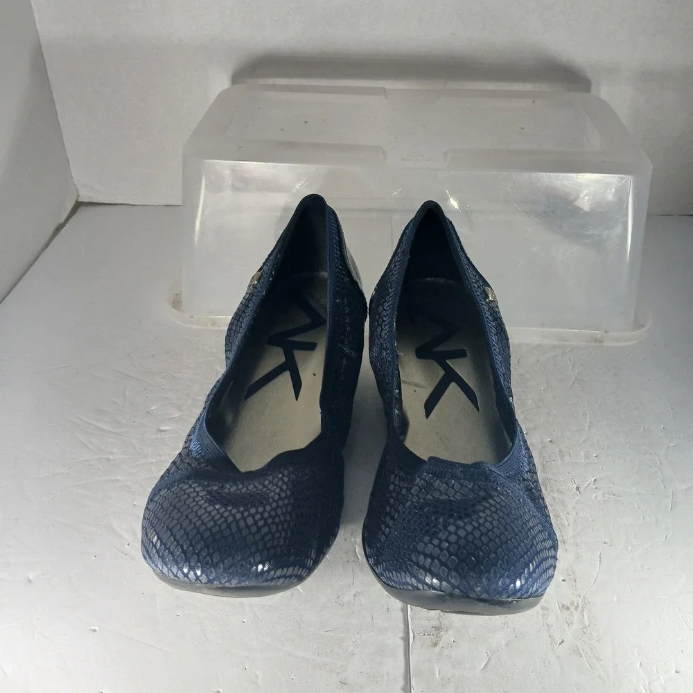 Anne Klein Sport Drestyn Wedge Pumps 8M Navy Blue Snakeskin Patent Professional